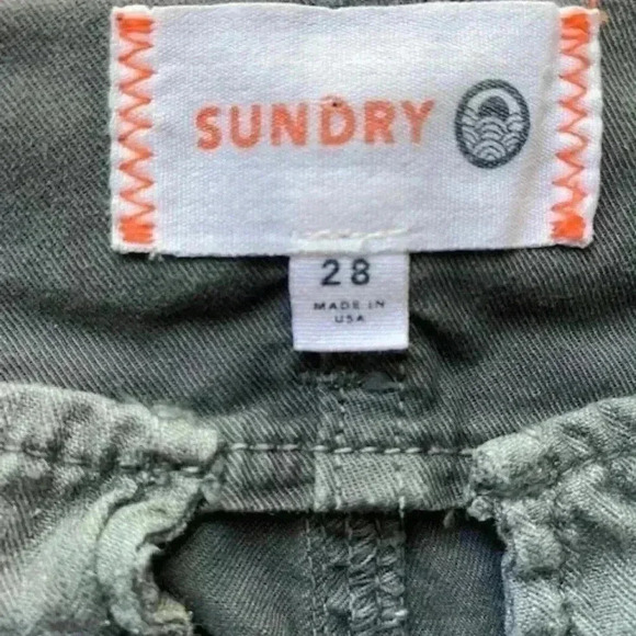 SUNDRY Women's High Rise Pleated Relaxed Cotton Grey Jeans Size 28 - Picture 4 of 11